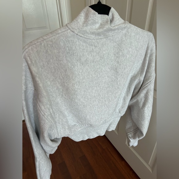 NWT Alexander Wang Cropped Pullover Turtleneck W/ Branded Seam Label, Grey, XS - Picture 12 of 17